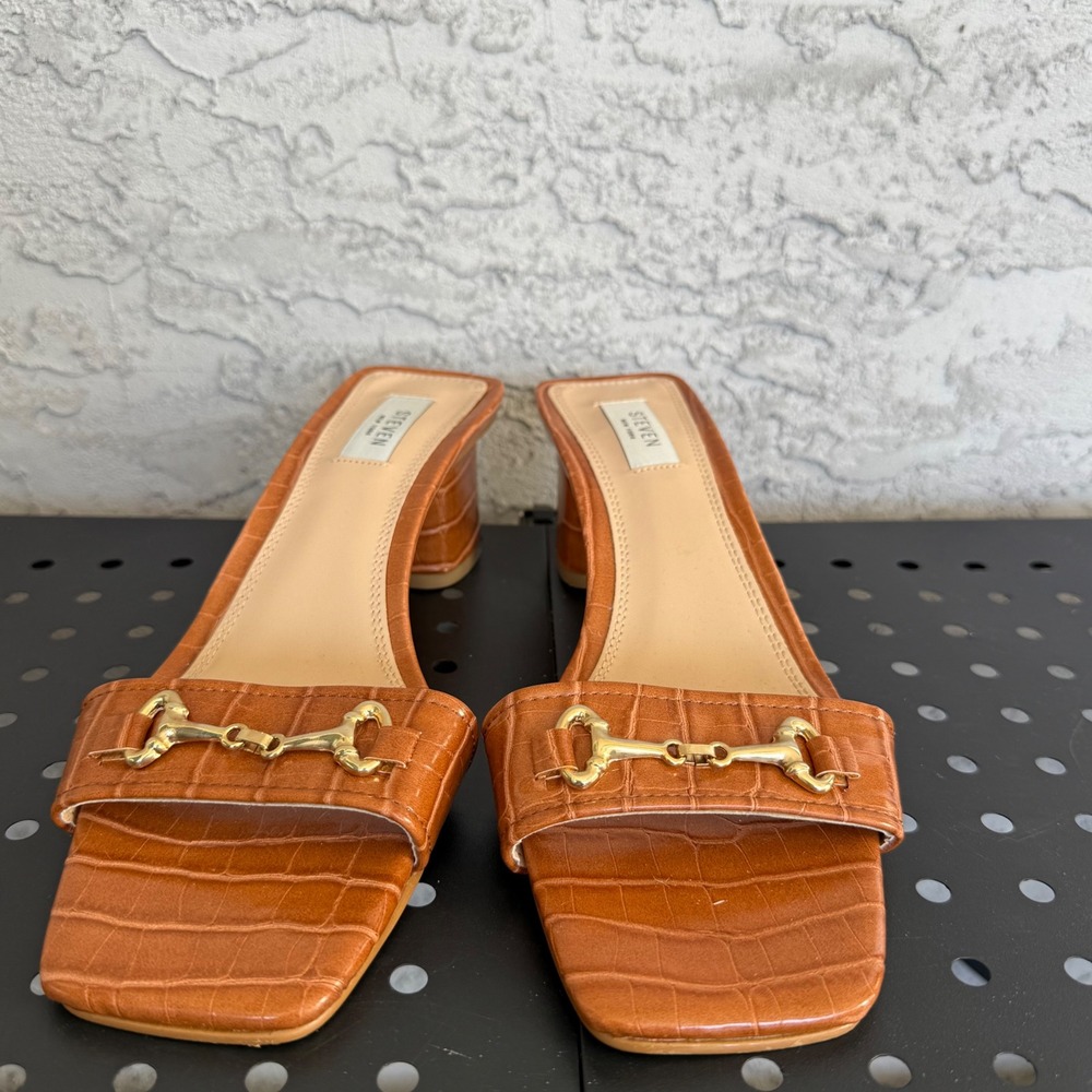 Steven New York Layer Croc Embossed Sandals Womens 10 Cognac Chunky Block Heel